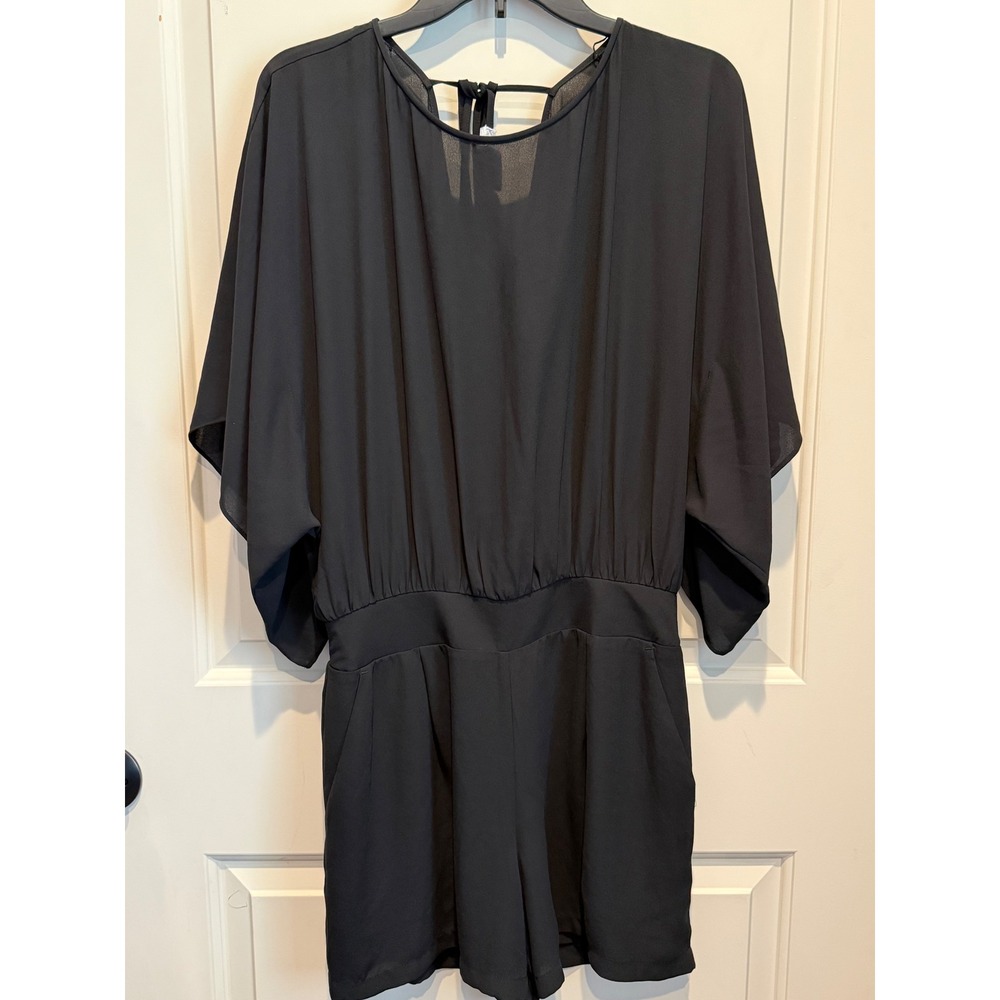 White House Black Market Romper Kimono Sleeve Black Size 10 570172211 NWT